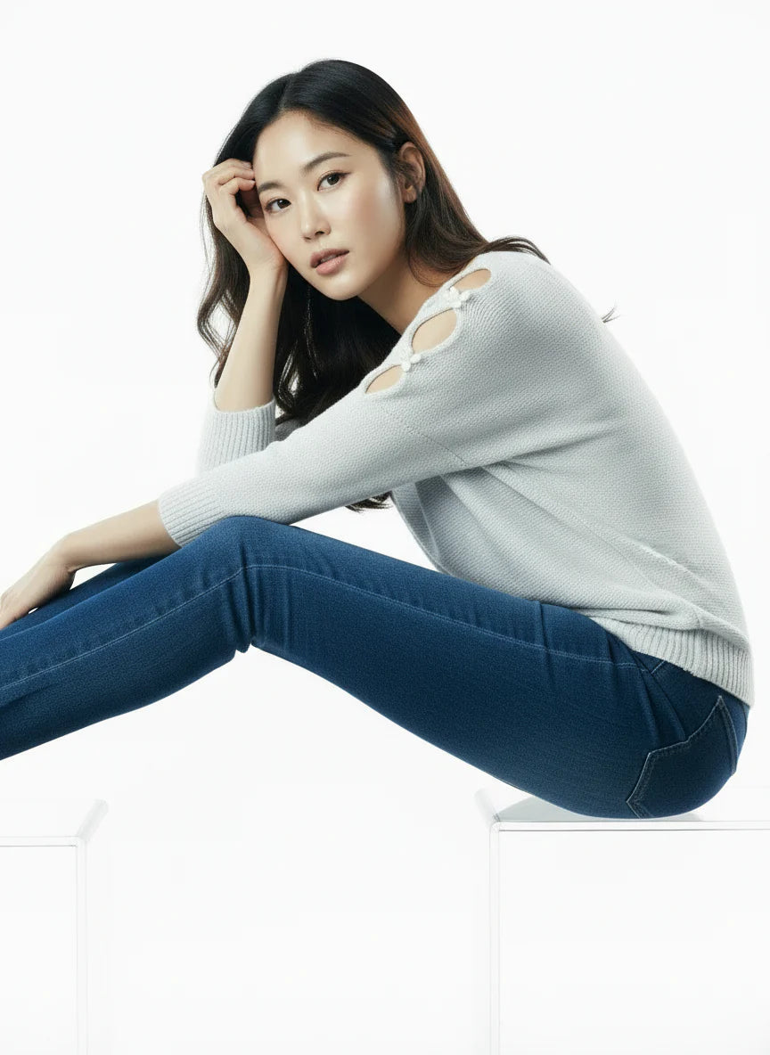 Elegant Cutout Shoulder Knit Sweater - White