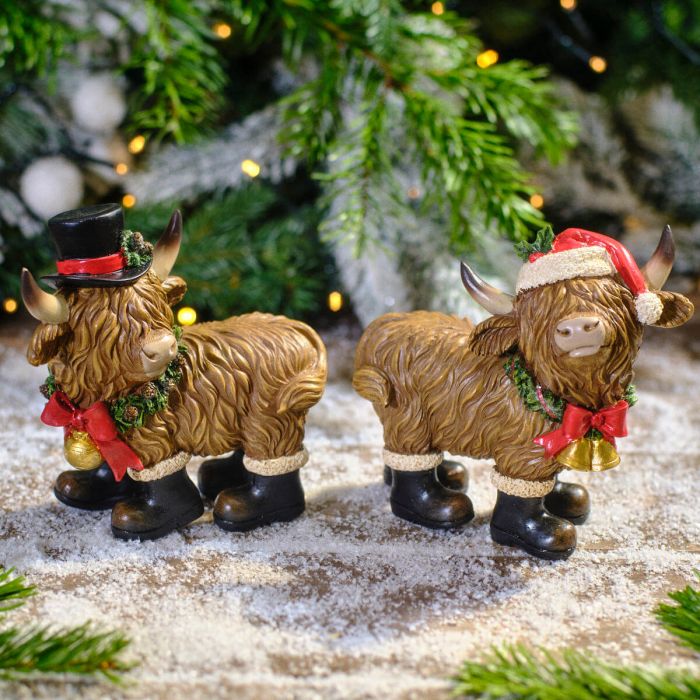 Christmas Highland Cow Ornament