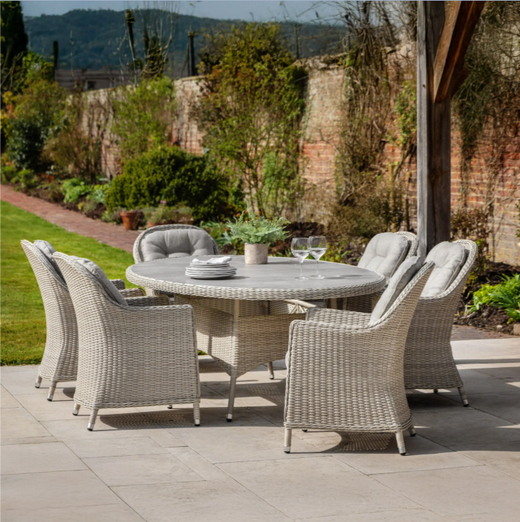 Auskerry 6 Seater Oval Dining Set