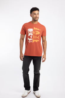 Double Fish Front Print Graphic T-Shirt Rust Leaves