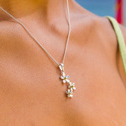 Daisies Necklace