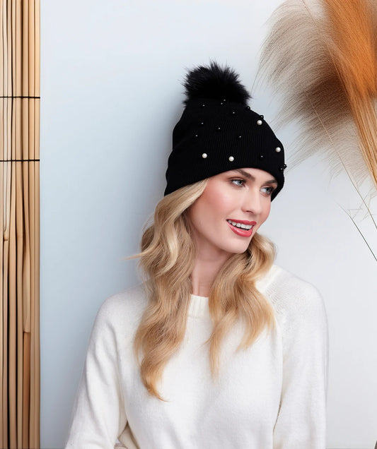 Lovato - Pearl Embellished Knitted Beanie Hat