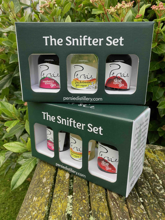 Liqueurs Snifter Set